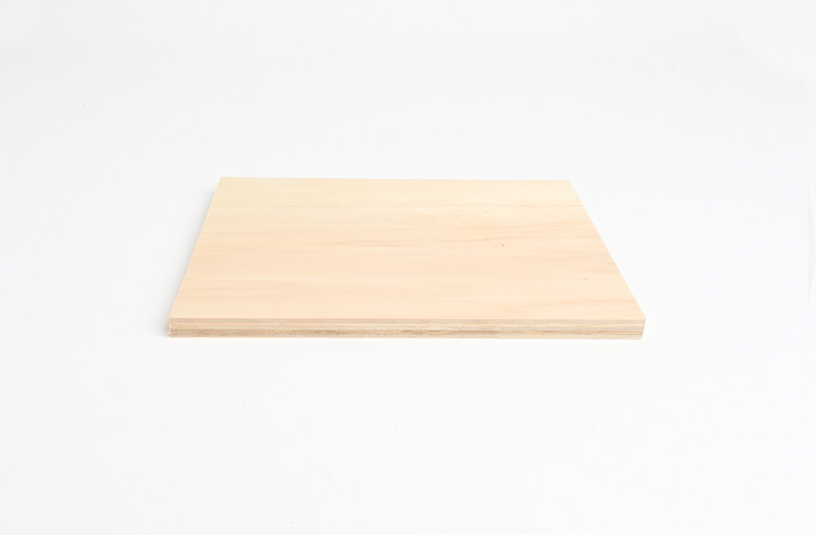 Poppel/Eucalyptus krydsfiner B/BB, int. lim, 70% PEFC